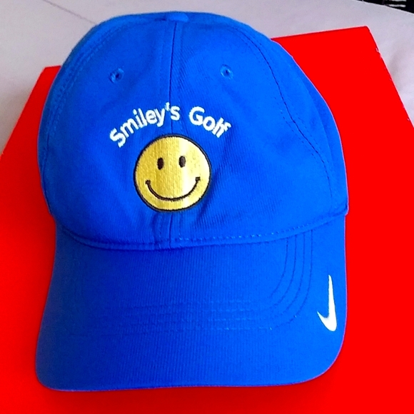 Nike Other - Nike Smiley"s Golf Hat OneSz $28+Free hat